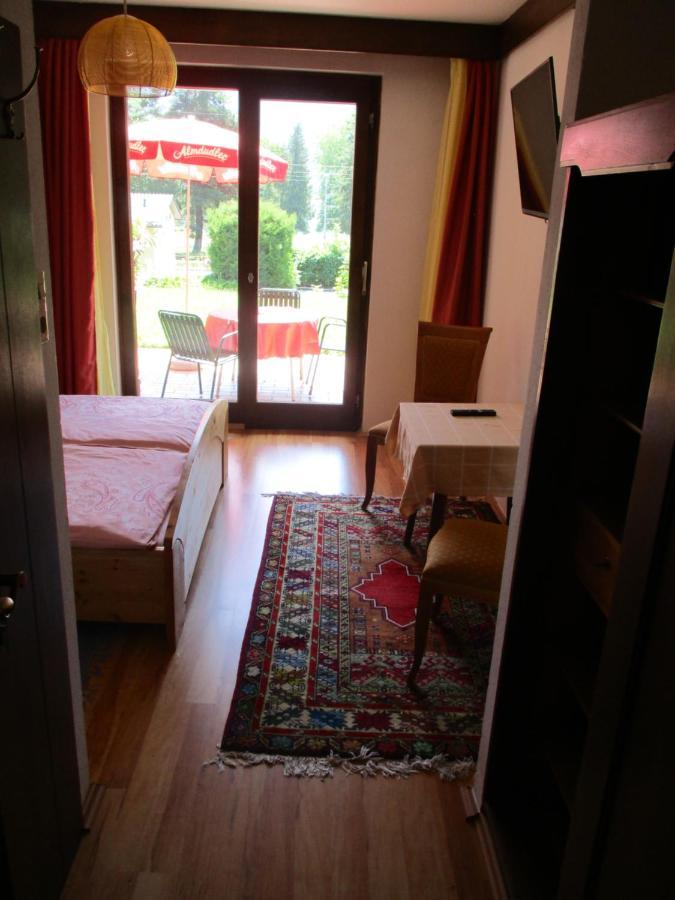 Gaestehaus Leo Bodensdorf Eksteriør billede