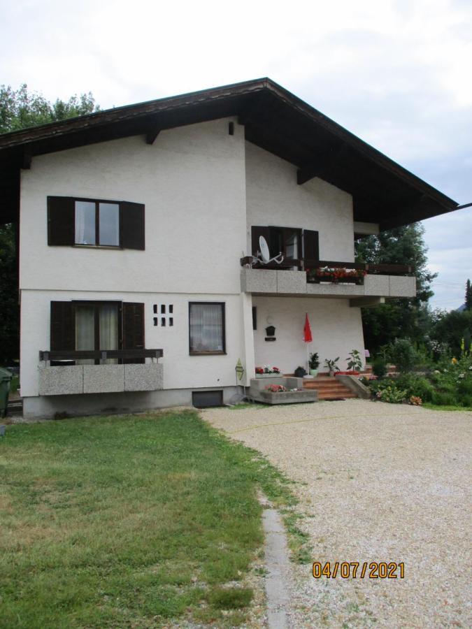 Gaestehaus Leo Bodensdorf Eksteriør billede